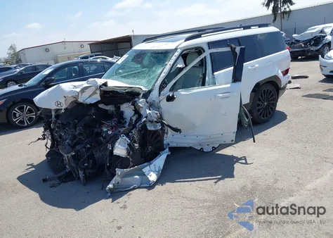 2024 Hyundai Santa Fe Calligraphy z USA, uszkodzony, nr VIN 5NMP54GL0RH043063